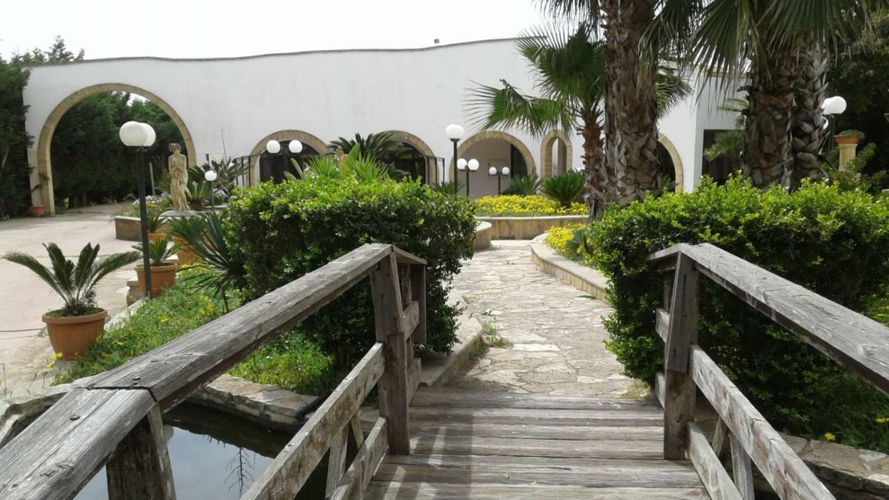 Giardini Di Venere Hotel Торе Сан Джовани Удженто Екстериор снимка